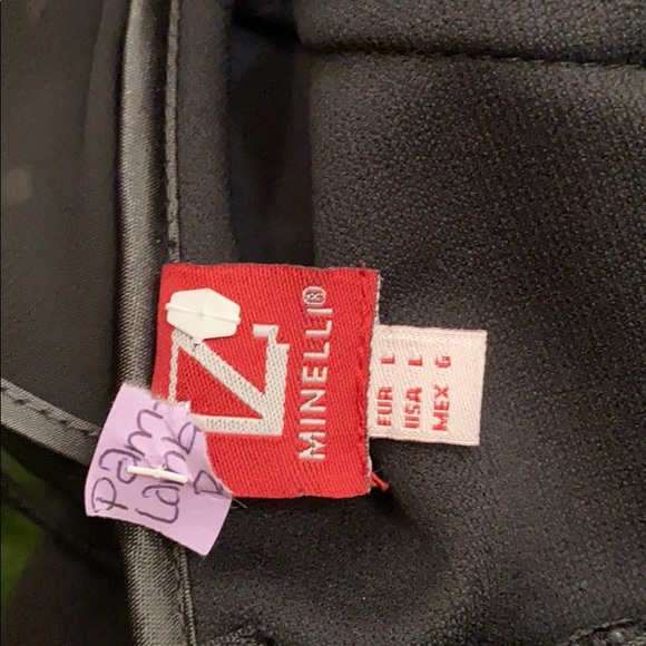 Black mini cocktail dress ruffle off shoulders - Picture 6 of 7